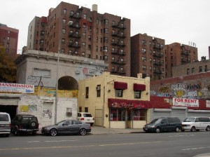 Seaman-Drake Arch in Inwood, New York City today.