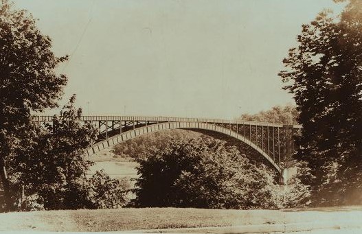 1937 photo of Henry Hudson Bridge in New York City. 