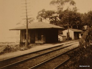Fort Washington railroad station near turn of the century