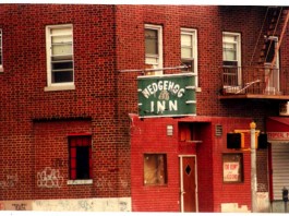 Hedgehog Inn, Inwood, Bar of Long Ago