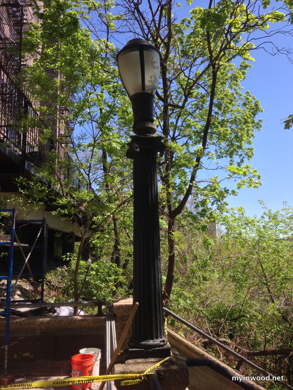 Landmarked lamppost on 215th Street steps in 2013, Photo by Cole Thompson