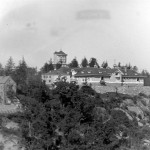 CKG Billings estate to left atop Fort Tryon in 1906, photo by Ed Wenzel