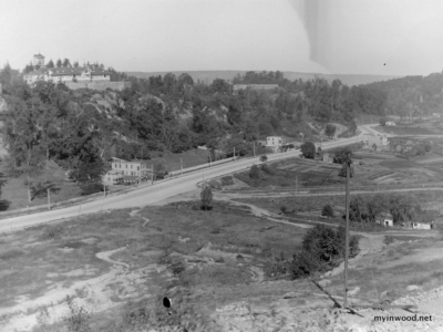 Inwood Valley in 1906, Broadway below, note CKG Billings estate to left atop Fort Tryon, photo by Ed Wenzel.