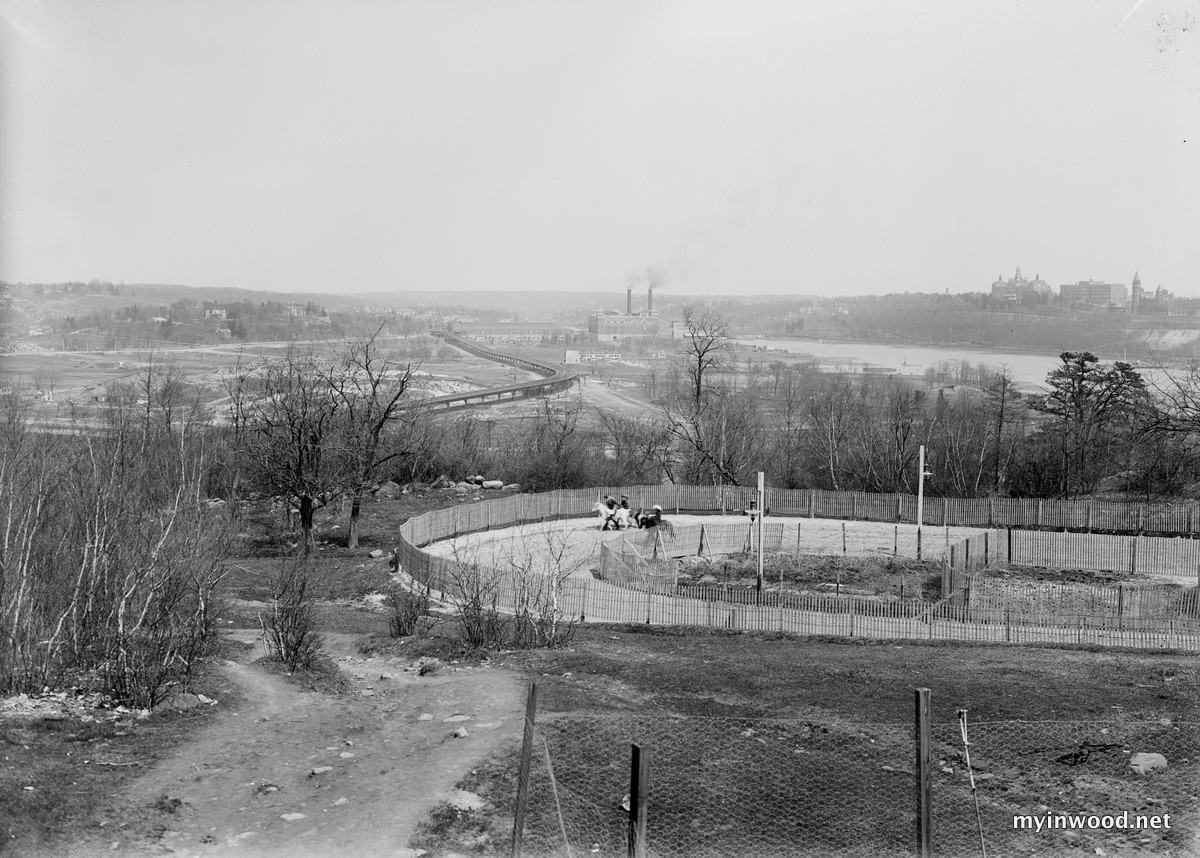 Pony Riding Ring atop Fort George Hill overlooking Inwood valley, 1900.
