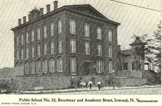 PS 52 in 1905 postcard by Robert Veitch.
