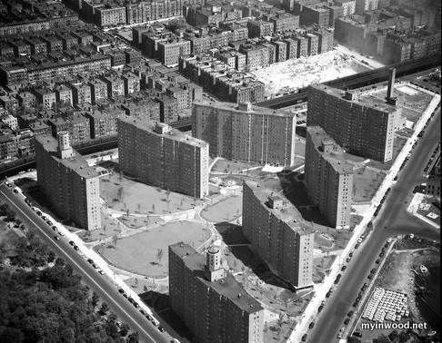 Dyckman Houses aerial view, 1951. Note the remains of the "White Rocks" in upper right.